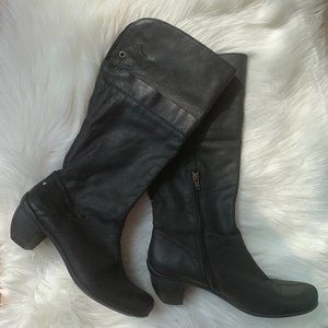 OTBT Elyria Black Leather Boots